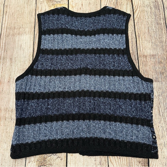 Vintage Sweater Vest Small Blue Fair Isle 90s Y2K Beaded Whimsigoth Cabincore - Picture 7 of 7